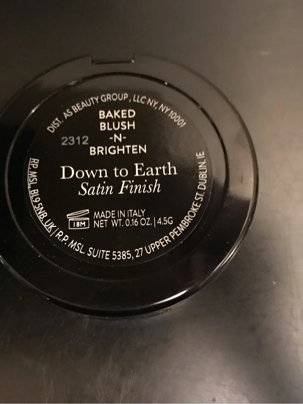 Laura Geller Baked Marbleized Blush - Pink Down to Earth Satin Finish.